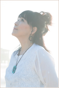 尾崎亜美