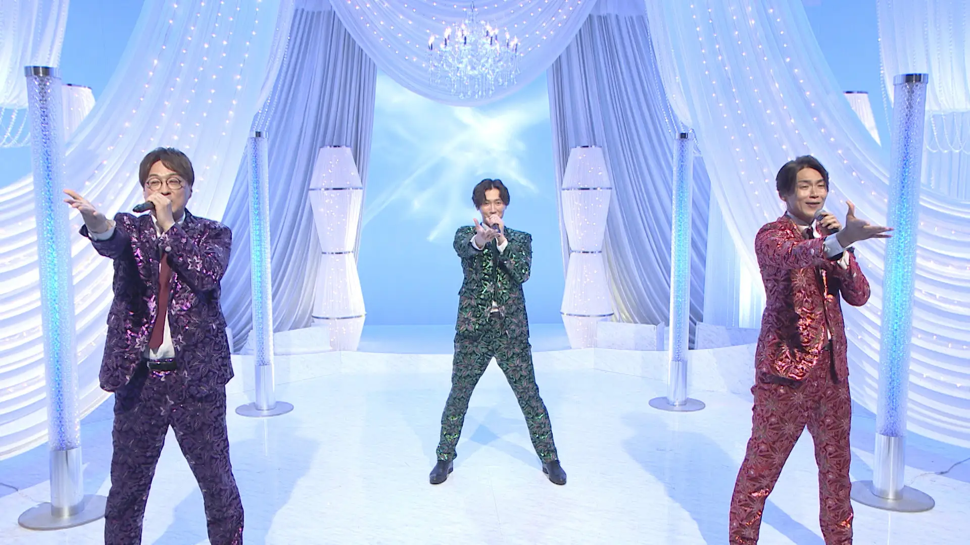 歌謡プレミアム｜デビュー15周年の純烈が登場！元AKB48の横山由依と