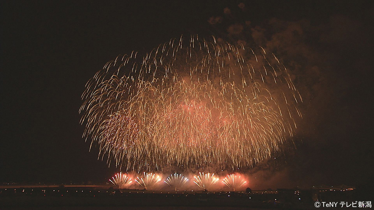 長岡大花火２０１９ 夜空に舞うフェニックス ｂｓ日テレ